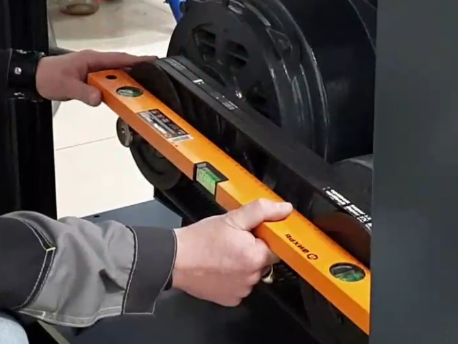 Винтовой компрессор: ременной или прямой привод — что выбрать?